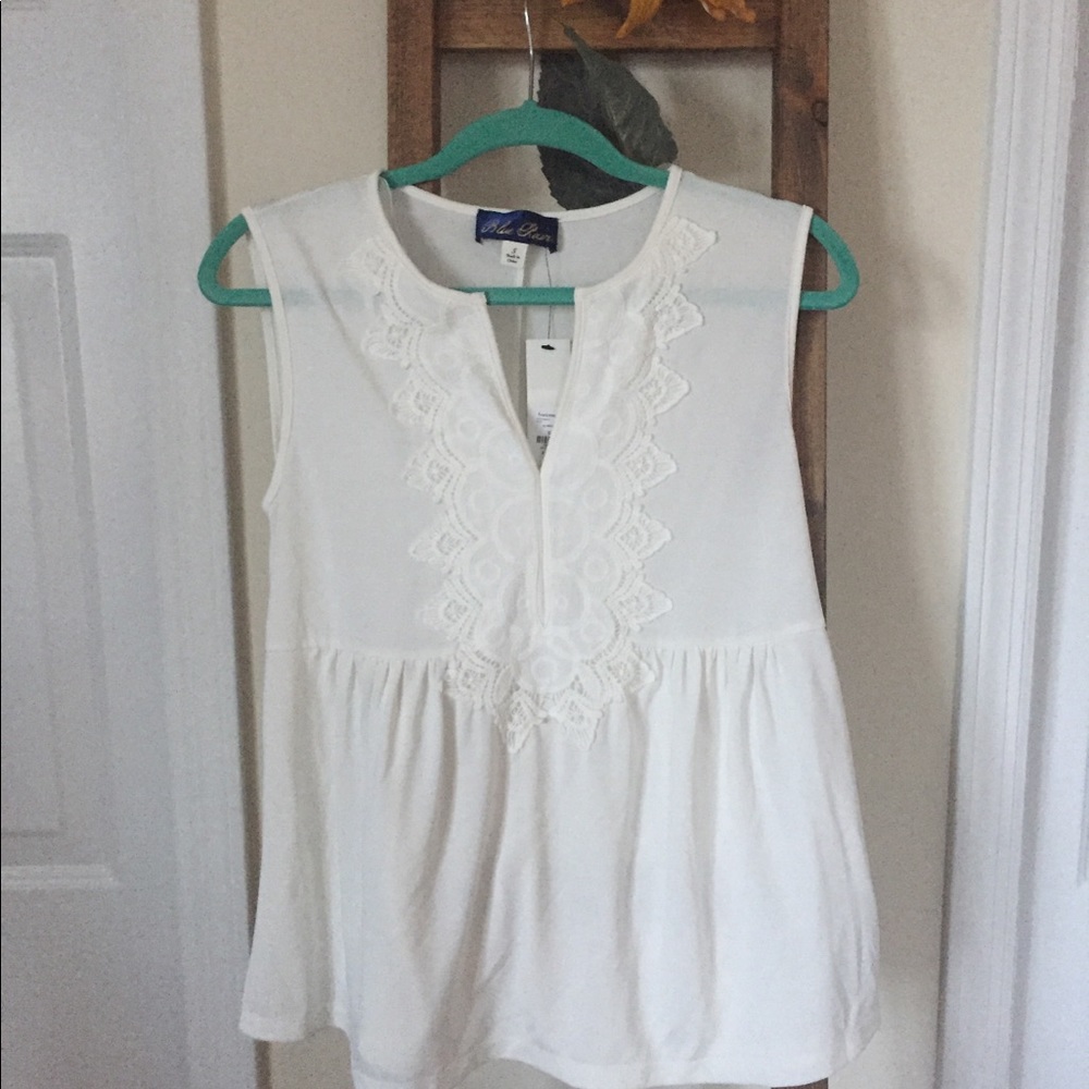 White, fancy tank top